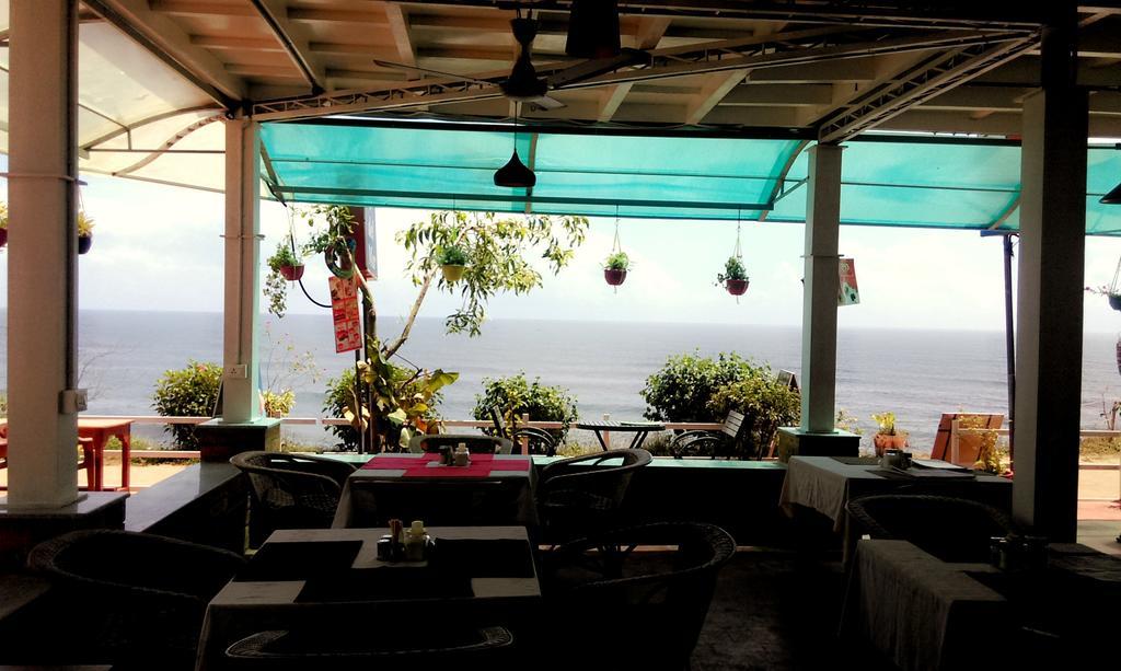 Hill View Beach Resort Varkala Kültér fotó