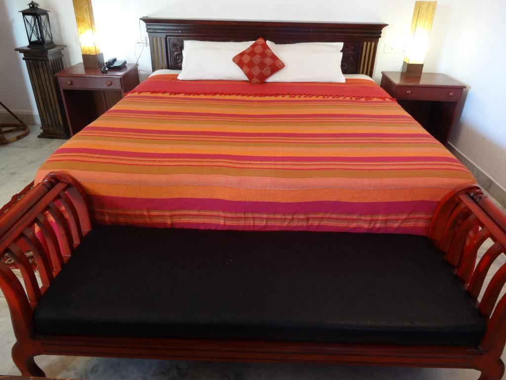 Hill View Beach Resort Varkala Kültér fotó